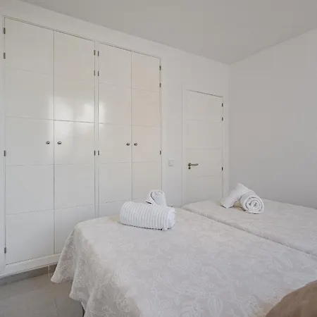 Caterina, Luxury With Heated Pool Ocean View In Adeje, Tenerife * Адехе