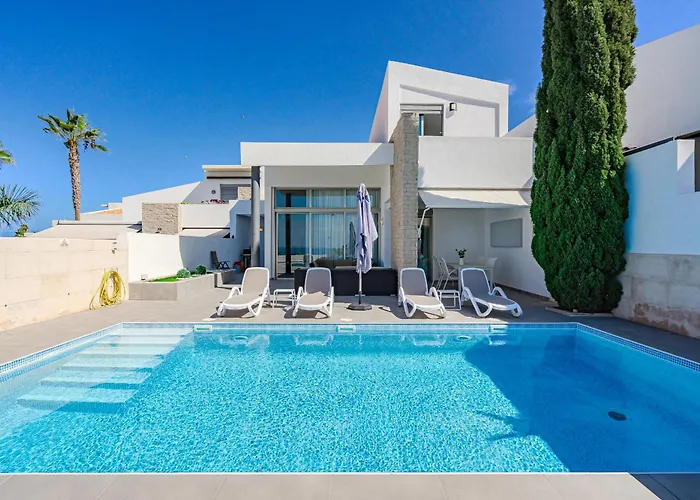 Villa Caterina, Luxury With Heated Pool Ocean View In Adeje, Tenerife Costa Adeje (Tenerife)