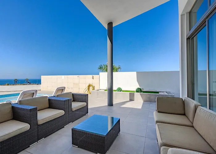 Villa Caterina, Luxury With Heated Pool Ocean View In Adeje, Tenerife