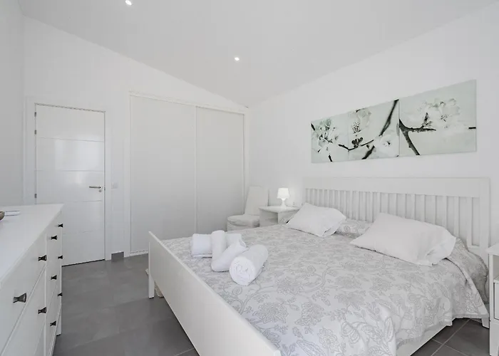 Caterina, Luxury With Heated Pool Ocean View In Adeje, Tenerife Villa Costa Adeje (Tenerife)