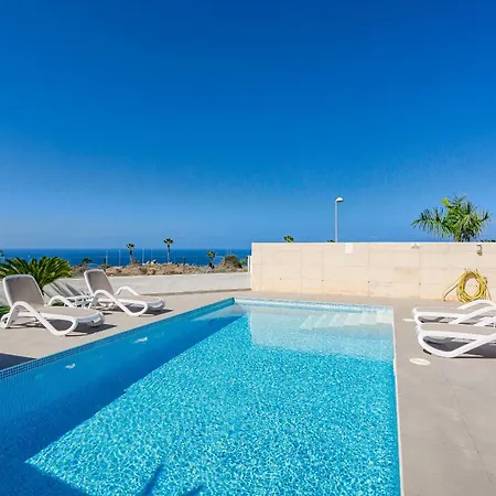 别墅 Caterina, Luxury With Heated Pool Ocean View In Adeje, Tenerife 阿德耶