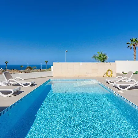 Caterina, Luxury With Heated Pool Ocean View In Adeje, Tenerife 阿德耶