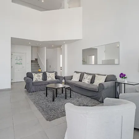 别墅 Caterina, Luxury With Heated Pool Ocean View In Adeje, Tenerife