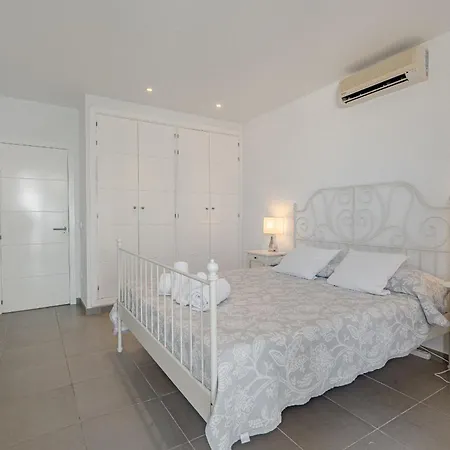 别墅 Caterina, Luxury With Heated Pool Ocean View In Adeje, Tenerife