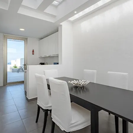Caterina, Luxury With Heated Pool Ocean View In Adeje, Tenerife 别墅 *