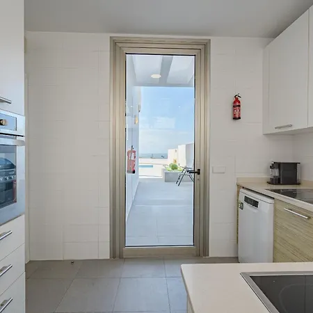 Caterina, Luxury With Heated Pool Ocean View In Adeje, Tenerife *